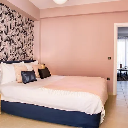 Living In Urban Chic Nauplia