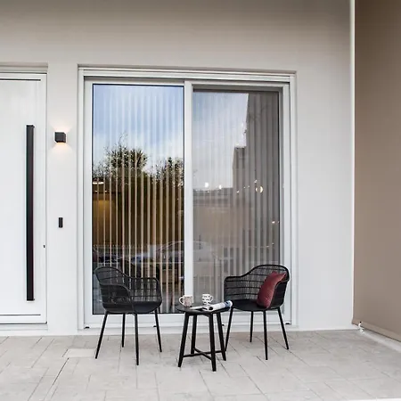 Living In Urban Chic Nauplia