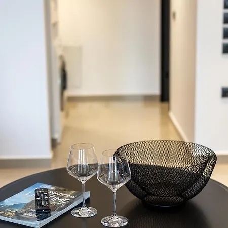 Living In Urban Chic Appartamento