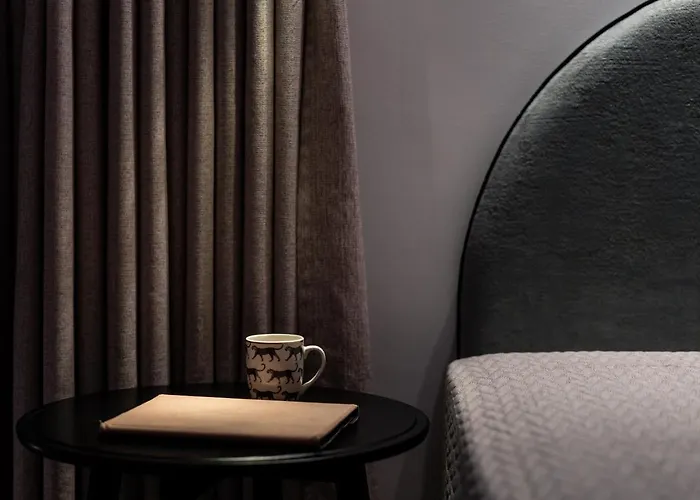 公寓 Living In Urban Chic