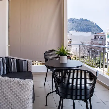 Living In Urban Chic Nafplio