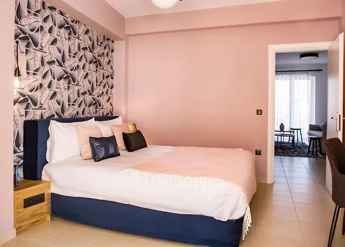 Living In Urban Chic Nafplion