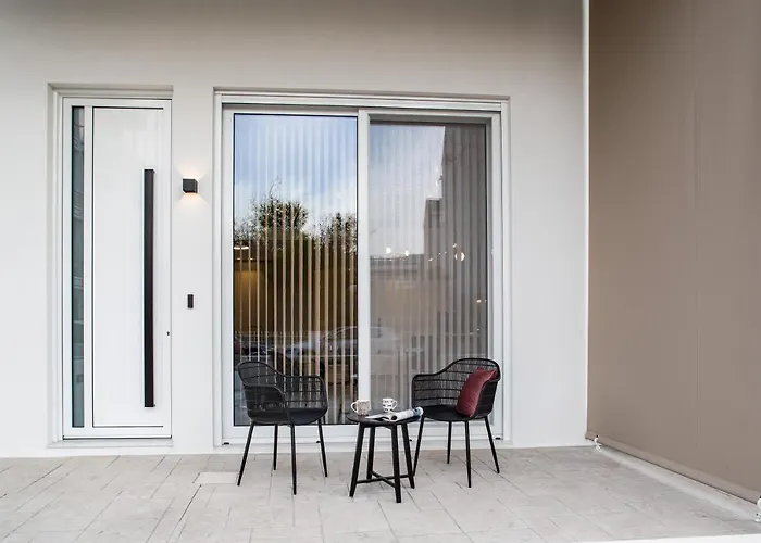 Living In Urban Chic Nafplion